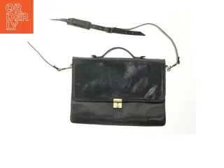 Sort lædermappe med skulderstrop (str. 40x30 cm)