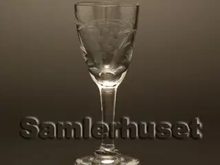Stella Snapseglas. H:85 mm.