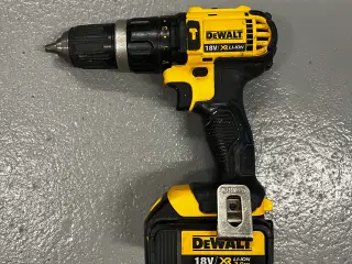 Dewalt slagboremaskine