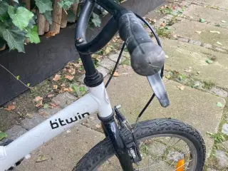 Sjov børnecykel med frihjul