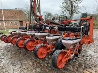 Kuhn 8 Rækket Planter 2