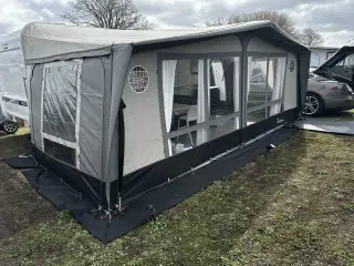 Isabella Commodore Dawn fortelt A1015