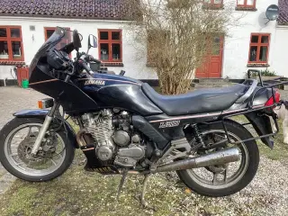 Velholdt XJ900 sælges for højeste bud