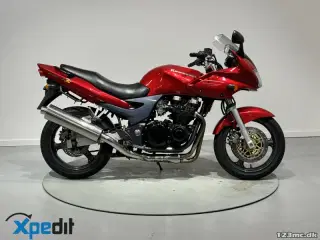 Kawasaki ZR-7 S