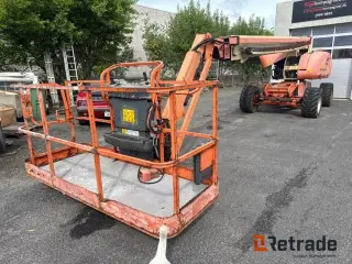 JLG 28 meter 860SJ