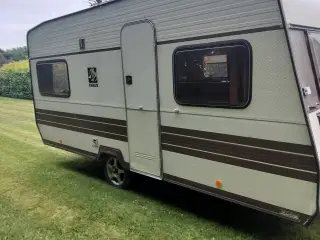 Campingvogn Knaus Sudwind 440