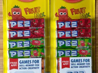 15 Pez inkl. Hallo Kitty Metal Box Og Slik