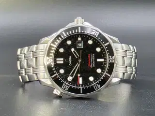 Omega Seamaster Professional 300