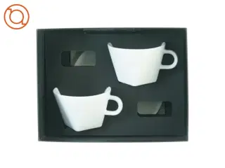 Nespresso kopper og tallerkner fra Nespresso (str. 23 x 17 cm)