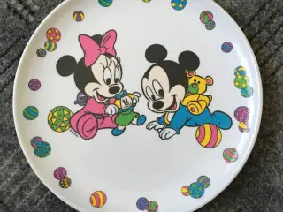 Sælges diverse DISNEY service