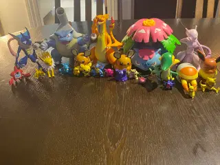 Pokemon figure 