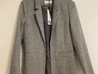 Blazer fra Noisy May