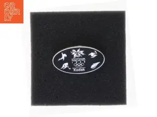 Nagano 1998 Olympiske Lege Kodak Sponsor Pin (str. 4 x 2,5 cm)