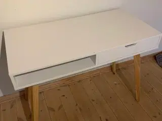 Skrivebord