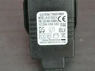 LIYANG Wonderland LR-IP-03003.6 AC/DC Adapter 3Vdc
