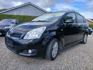 Toyota Verso 1,8.  7. Personers Benzin 