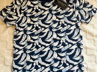 T-shirt fra Sams.