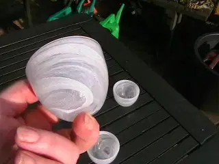 1 sæt a` 3 glas til fyrfadslys.