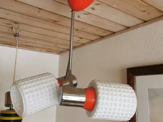 Fin Drupol, Tjekkiet loftlampe