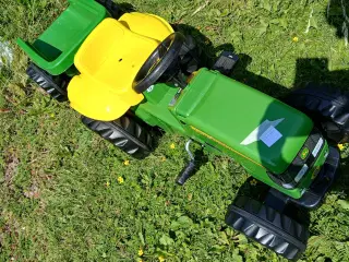 Traktor med vogn 
