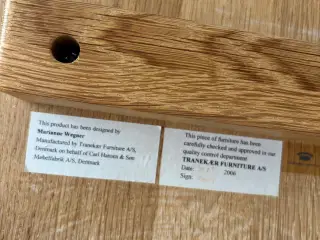 Marianne Wegner spisebord i eg 