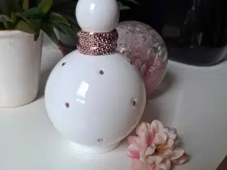 Fantasy Intimate Edition 99/100 ml.edp. Britney Sp