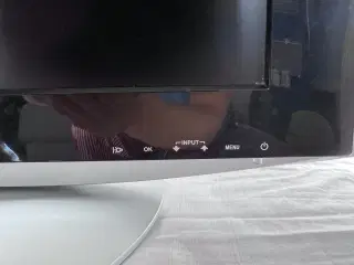 Computer skærm