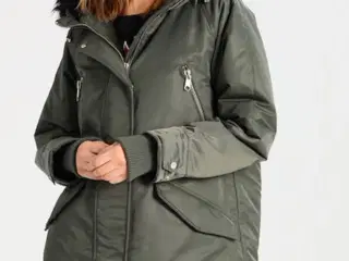 Tommy Hilfiger X Gigi Hadid dunfrakke