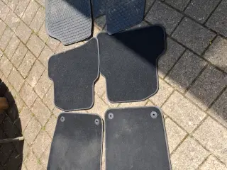 Bil måtter VW Polo. Sommer/Vinter