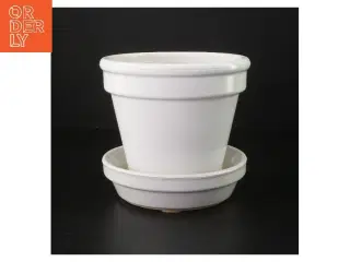 Hvid urtepotte med underskål Grønland (str. Ø 15,5 cm)