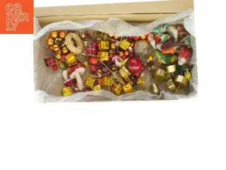 Juledekorations pynt assorteret (str. 11 x 6 og 2 x 2)
