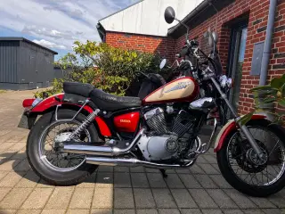 Virago 250 
