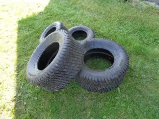 Dæk til plænetraktor 