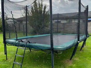 P. Lindberg trampolin 