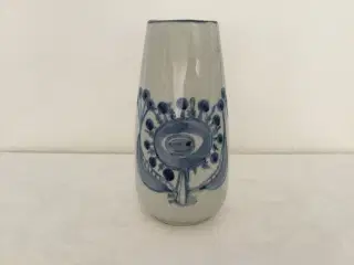 Fin vase
