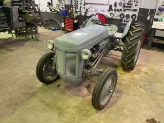 Massey Ferguson 31