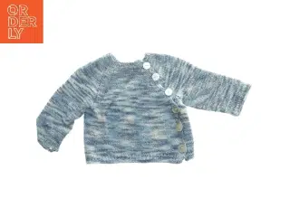Håndstrikket Babybluse med knapper (str. bryst 26 cm, længde 25 cm)