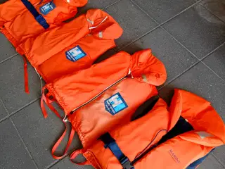 Fire redningsveste til voksne