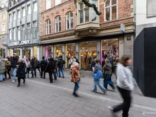 En stærk placering midt på Strøget