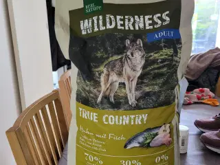 Ny Hundemad: Adult Wilderness True Country kylling