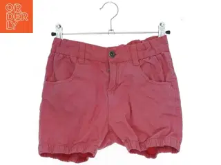 Røde shorts fra Mads & Mette (str. 134)