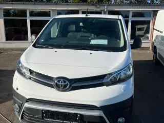 Toyota proace 1,5 120 hk