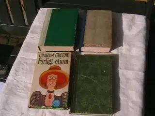 4 Ældre fine Bøger.