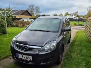 Opel Zafira til 7 personer