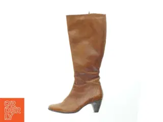 Brune læderstøvler (str. 39 cm)