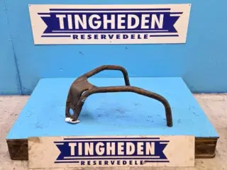 Manitou 735-120  Beslag R.H. 247512