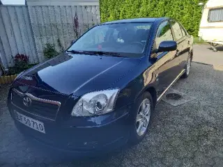 Toyota Avensis 2,0