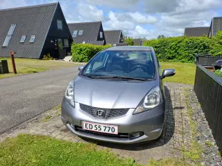 Honda Jazz, kun ca. 55.600 km., velholdt