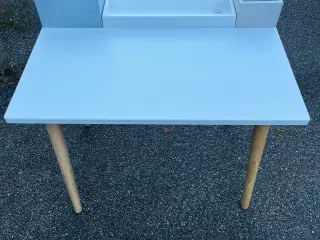 Børne skrivebord 