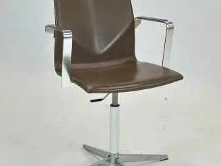 Four Design - 4-Cast® XL Mødestol (Mørkebrun)